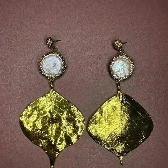 Golden Dipped Leaf Earrings Women Dangle Light Weight Pierced - Picture 2 of 8